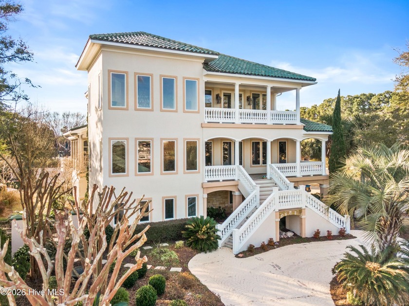 Exceptionally fine and well maintained home in the active - Beach Home for sale in Wilmington, North Carolina on Beachhouse.com