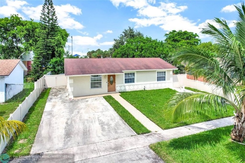 Charming three-bedroom, one-bath single-family home in Pompano - Beach Home for sale in Pompano Beach, Florida on Beachhouse.com