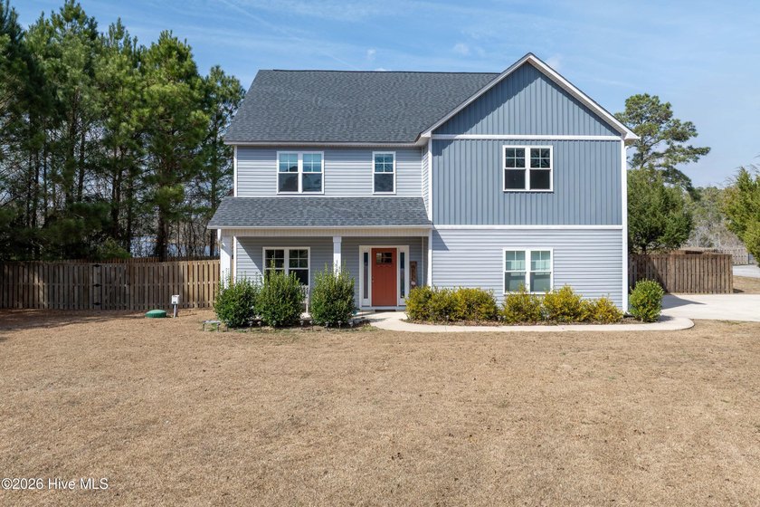 Welcome to 110 Ruby Yopp Circle, perfectly positioned with a - Beach Home for sale in Sneads Ferry, North Carolina on Beachhouse.com