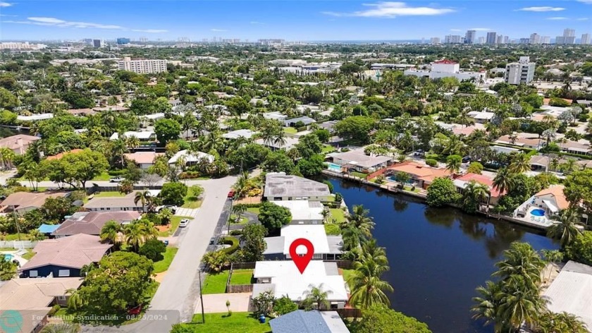 Brand new listing!  Waterfront Single Family Home with lots of - Beach Home for sale in Oakland Park, Florida on Beachhouse.com