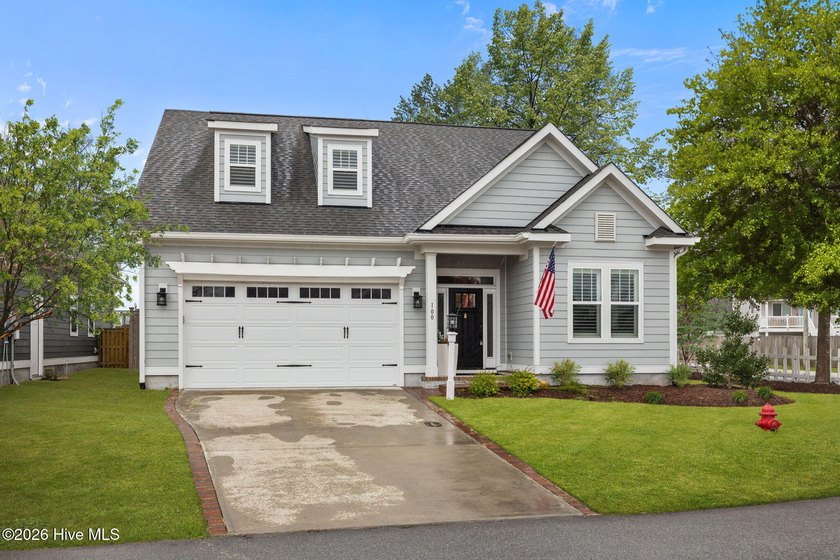 Ideally located just minutes from Historic Downtown Beaufort and - Beach Home for sale in Beaufort, North Carolina on Beachhouse.com