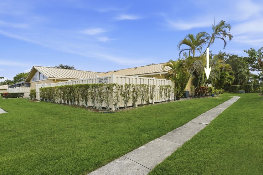 Welcome to Westwood Gardens. Located in Palm Beach Gardens and - Beach Townhome/Townhouse for sale in Palm Beach Gardens, Florida on Beachhouse.com