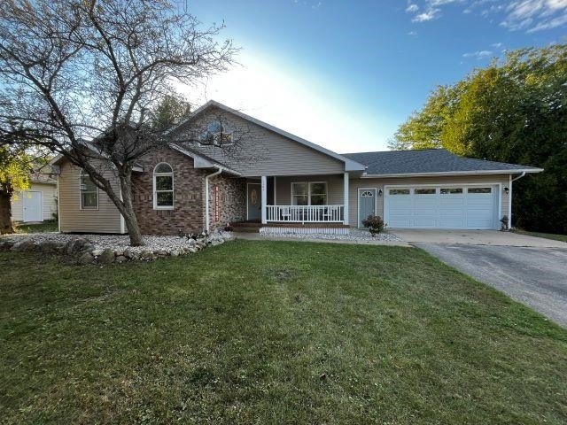 Charlevoix is the perfect place to call home! Welcome to this 1 - Beach Home for sale in Charlevoix, Michigan on Beachhouse.com