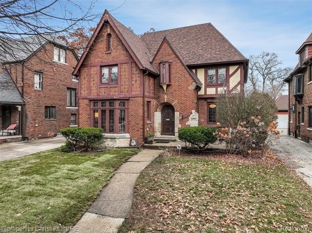 Timeless Tudor architecture and abundant natural light define - Beach Home for sale in Detroit, Michigan on Beachhouse.com