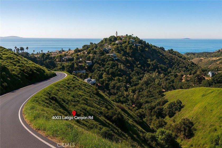 Rare Buildable Malibu View Parcel - 

An exceptional - Beach Lot for sale in Malibu, California on Beachhouse.com