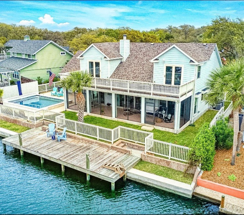 Elegant Waterfront Living--Discover the perfection of both - Beach Home for sale in Rockport, Texas on Beachhouse.com