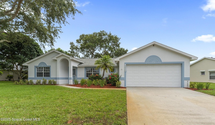 Cute 3 bedroom, 2 bedroom home in an awesome neighborhood. This - Beach Home for sale in Melbourne, Florida on Beachhouse.com