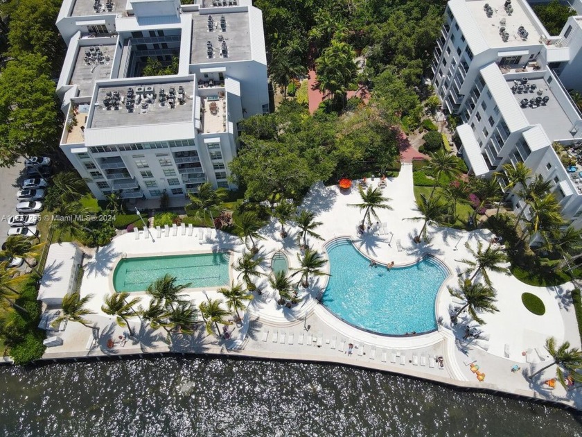 Welcome to Nirvana!!, where you will want to spend your days - Beach Condo for sale in Miami, Florida on Beachhouse.com