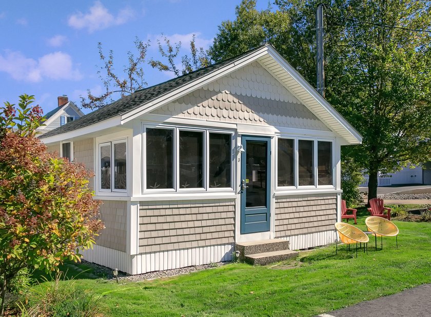 Prime Location! Just steps from Kennebunkport's Dock Square and - Beach Condo for sale in Kennebunk, Maine on Beachhouse.com