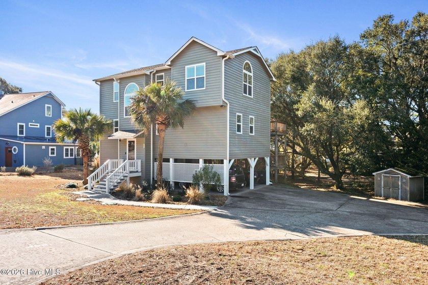 Ideally located near The Point in Emerald Isle, this beautifully - Beach Home for sale in Emerald Isle, North Carolina on Beachhouse.com
