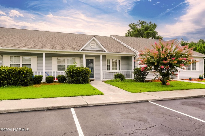 This affordable condominium in the Courtyard West community is - Beach Condo for sale in Newport, North Carolina on Beachhouse.com