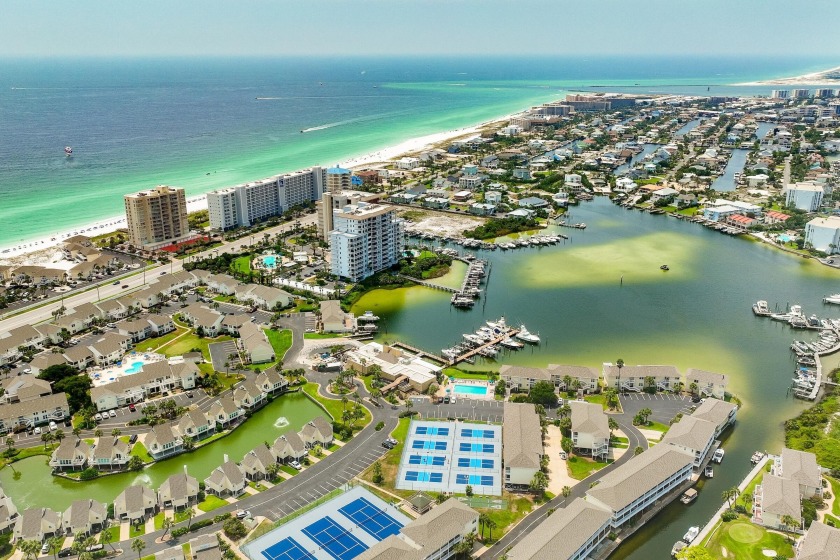 This updated 2-bedroom, 2-bathroom condo at Sandpiper Cove is - Beach Condo for sale in Destin, Florida on Beachhouse.com