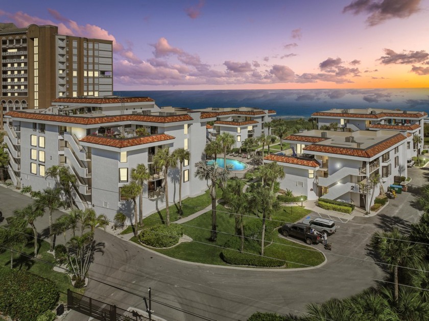 Wonderful opportunity to enjoy the Florida Lifestyle at its - Beach Condo for sale in Fort Pierce, Florida on Beachhouse.com