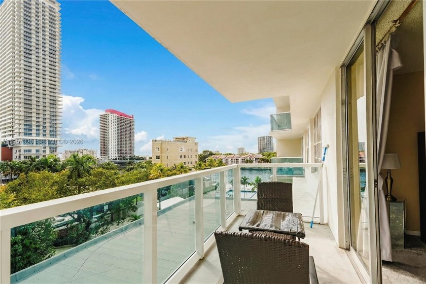 Spacious 1-bedroom, 1.5-bath residence at the desirable Hallmark - Beach Condo for sale in Hollywood, Florida on Beachhouse.com