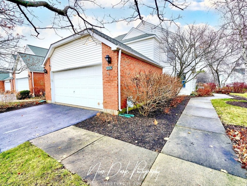 Welcome to this charming townhouse in Lake Bluff, Illinois - Beach Townhome/Townhouse for sale in Lake Bluff, Illinois on Beachhouse.com