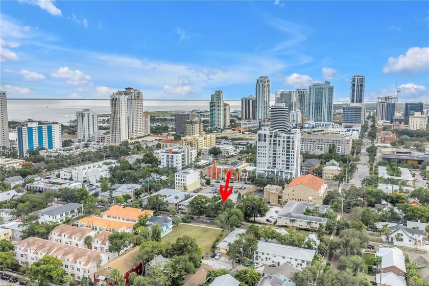 Just north of downtown, at the southern gateway to Old Northeast - Beach Condo for sale in St. Petersburg, Florida on Beachhouse.com