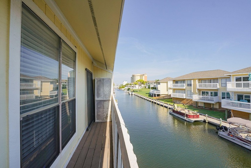 Own a piece of paradise in this one bedroom one bath condo - Beach Condo for sale in Destin, Florida on Beachhouse.com