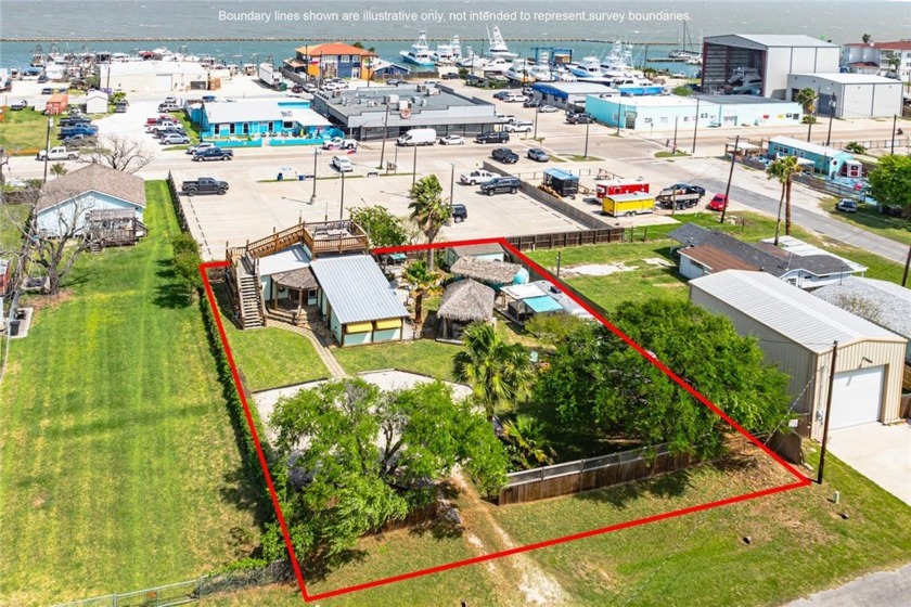 How fun is this unique and eclectic property! 1004 sf 2/2 Main - Beach Home for sale in Fulton, Texas on Beachhouse.com
