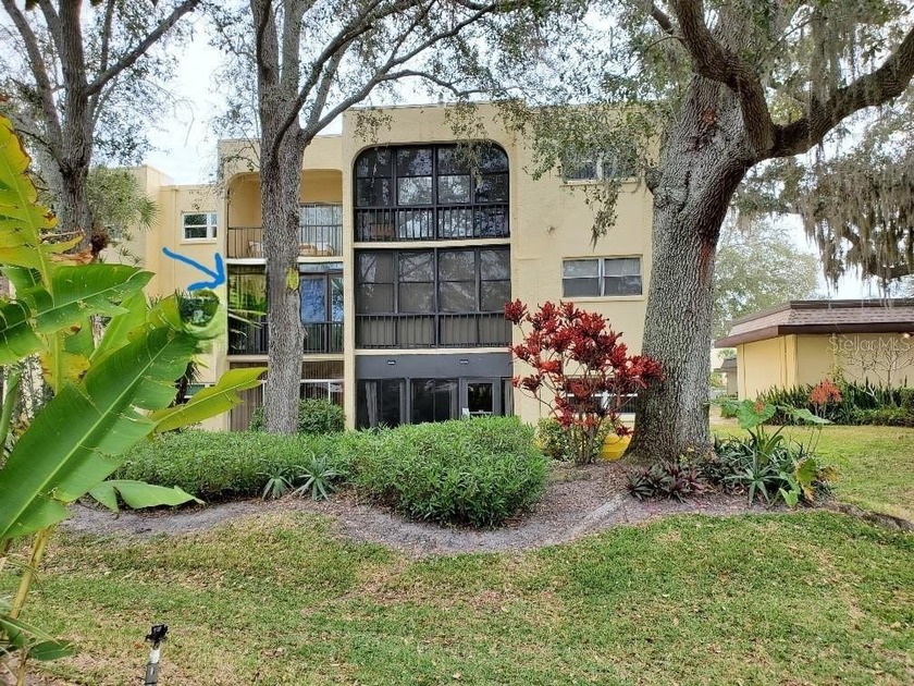Under contract-accepting backup offers. Beautifully Updated - Beach Condo for sale in Largo, Florida on Beachhouse.com