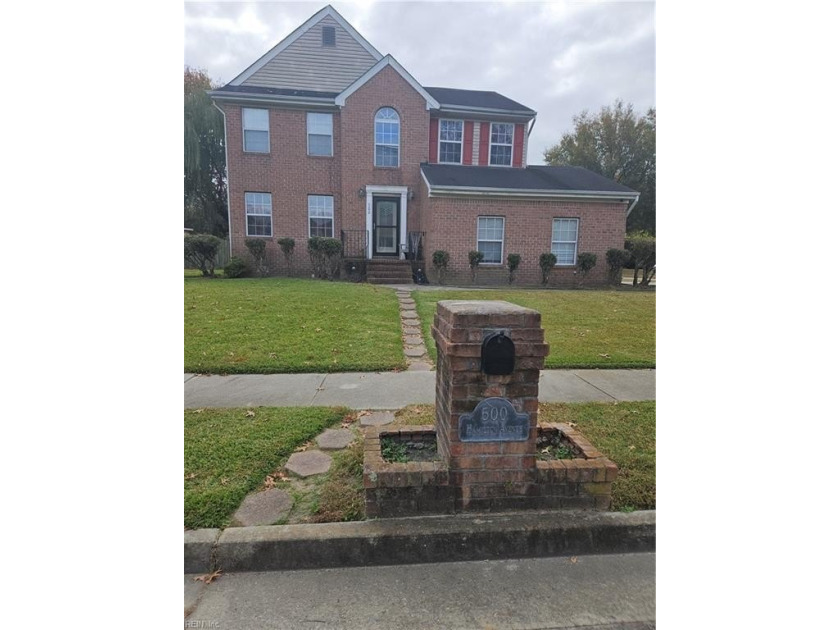 Welcome to your charming oasis in Lake Shores! This timeless - Beach Home for sale in Portsmouth, Virginia on Beachhouse.com