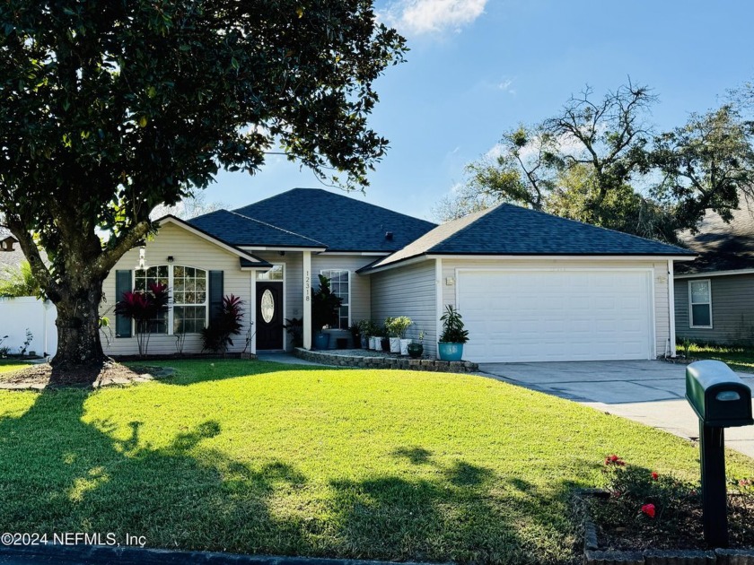 OPEN HOUSE Nov 23 Saturday 12 - 2 pm This beautiful 4 Bedroom/ 2 - Beach Home for sale in Jacksonville, Florida on Beachhouse.com