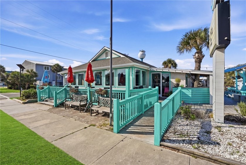 Salt Island Restaurant - Business and Building are currently for - Beach Commercial for sale in Tybee Island, Georgia on Beachhouse.com