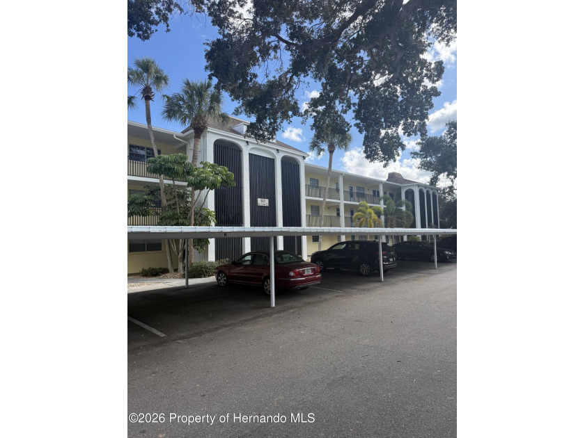 Discover This Delightful 55+ Community and Adorable Condo in - Beach Condo for sale in Dunedin, Florida on Beachhouse.com