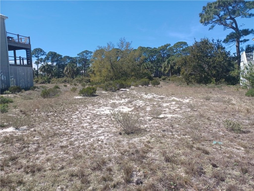 This is a beautiful lot in the gated gulf front community of - Beach Lot for sale in Dauphin Island, Alabama on Beachhouse.com