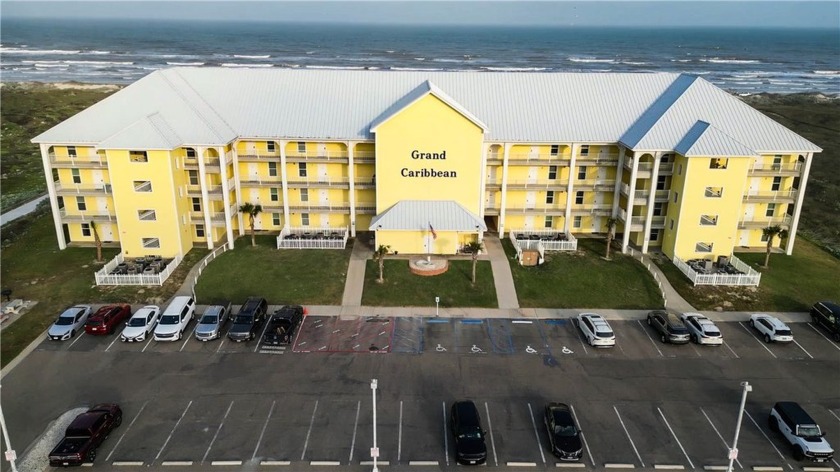 This fully furnished, updated 2-bedroom beachfront condo in Port - Beach Condo for sale in Port Aransas, Texas on Beachhouse.com