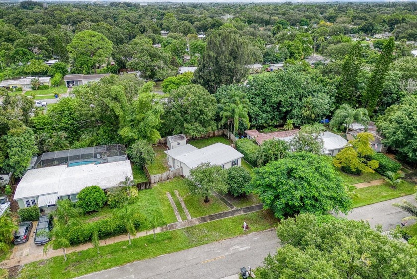 Discover this inviting single-family home, freshly renovated in - Beach Home for sale in Vero Beach, Florida on Beachhouse.com