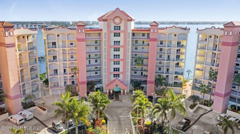 Sought after CENTER building in desirable Oleander Pointe in the - Beach Condo for sale in Cocoa, Florida on Beachhouse.com