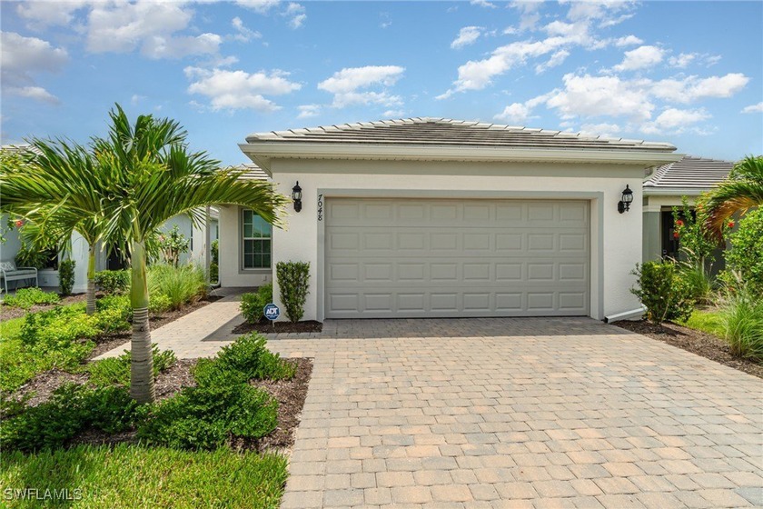 Motivated Seller! Step into effortless Florida living with this - Beach Home for sale in North Fort Myers, Florida on Beachhouse.com