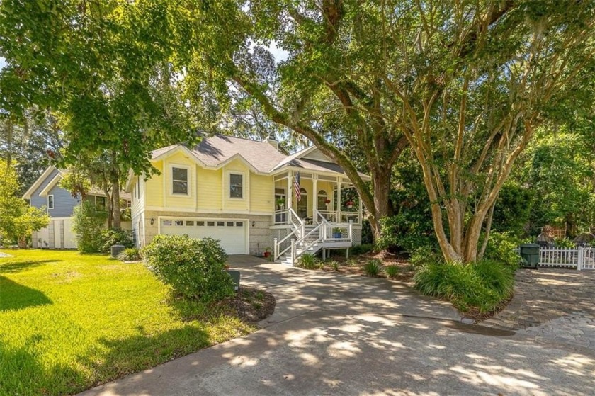 Listed at over $100k UNDER most recent sale, tons of upside and - Beach Home for sale in Saint Simons, Georgia on Beachhouse.com