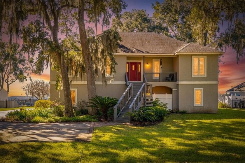 Experience the best of deep water living in this highly - Beach Home for sale in Brunswick, Georgia on Beachhouse.com