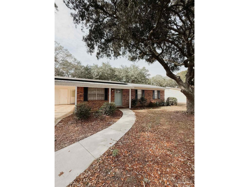 !!!PAID OFF SOLAR!!! Welcome to this beautifully updated brick - Beach Home for sale in Fort Walton Beach, Florida on Beachhouse.com