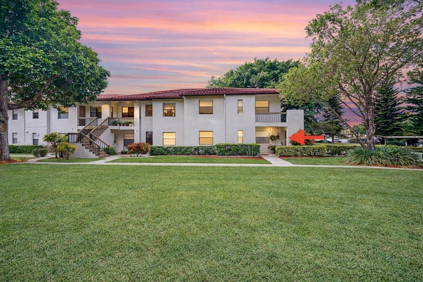 Beautifully renovated corner residence located in the highly - Beach Condo for sale in Boca Raton, Florida on Beachhouse.com