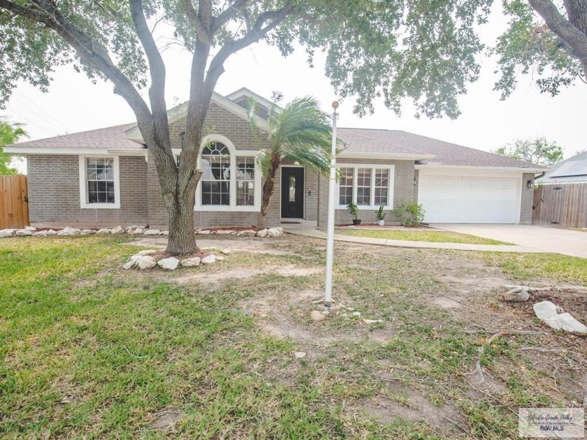 Welcome to your dream home in the coveted Lakeway Subdivision of - Beach Home for sale in Brownsville, Texas on Beachhouse.com