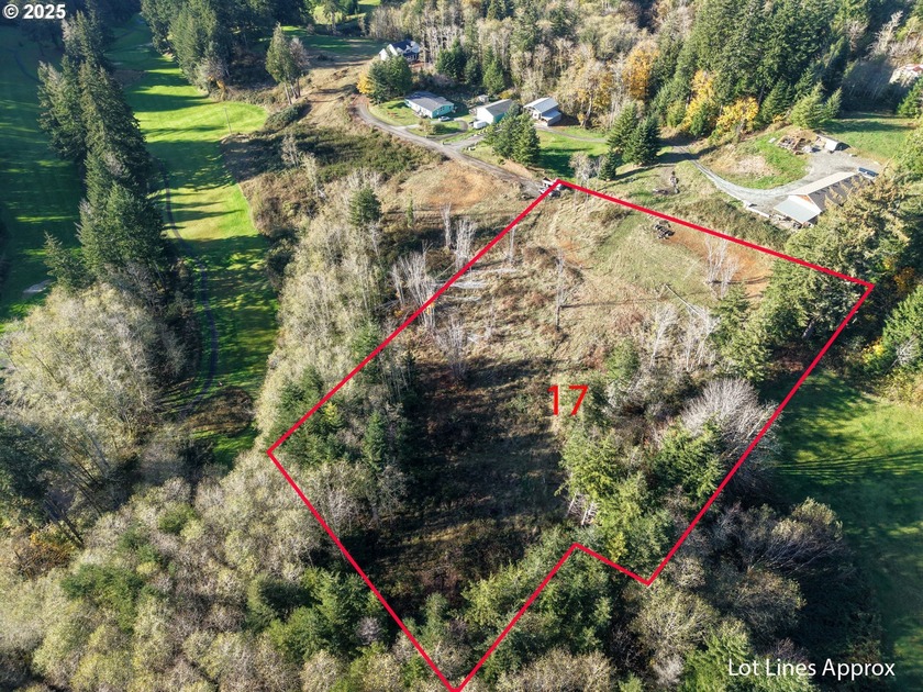 Beautiful 2.60-Acre Golf Course Lot in Ironwood Estates - - Beach Lot for sale in Coos Bay, Oregon on Beachhouse.com