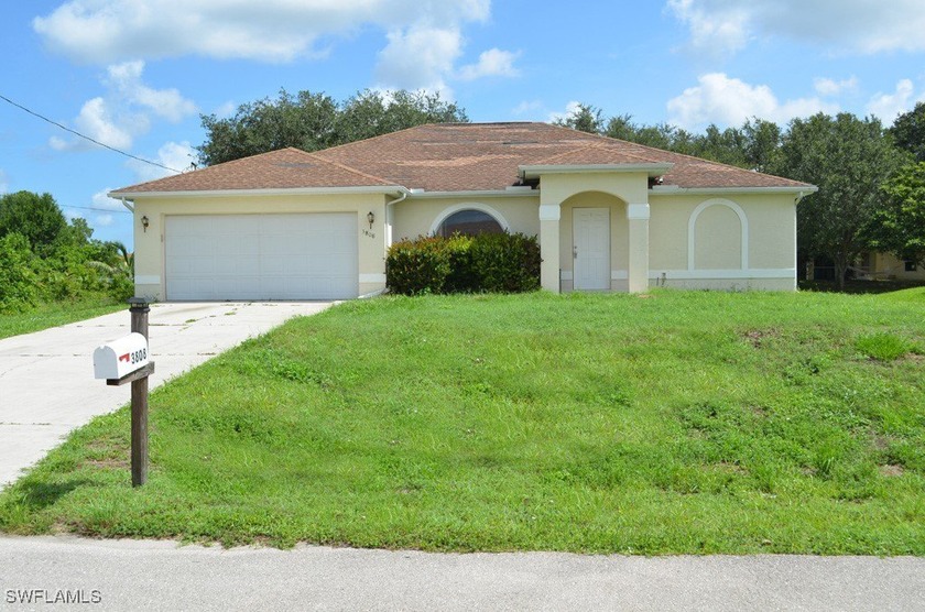 This private and comfortable three bed, two bath home is priced - Beach Home for sale in Lehigh Acres, Florida on Beachhouse.com