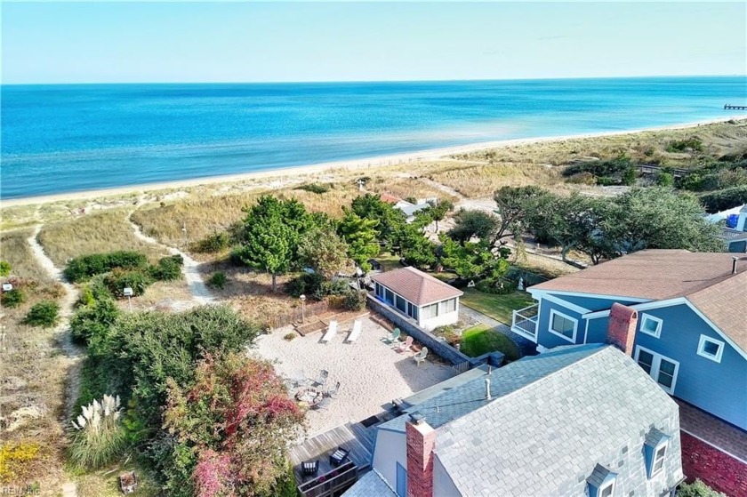 NO FLOOD INSURANCE REQUIRED on this beautifully renovated & - Beach Home for sale in Norfolk, Virginia on Beachhouse.com