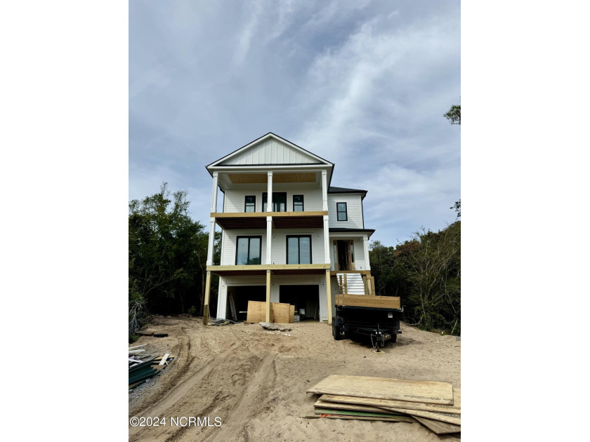 Another gorgeous luxury new construction from M&K Coastal - Beach Home for sale in Emerald Isle, North Carolina on Beachhouse.com