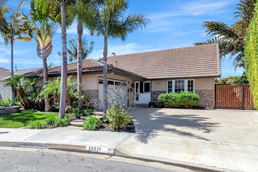 New Price! Enjoy life at your own private resort in the coveted - Beach Home for sale in Huntington Beach, California on Beachhouse.com