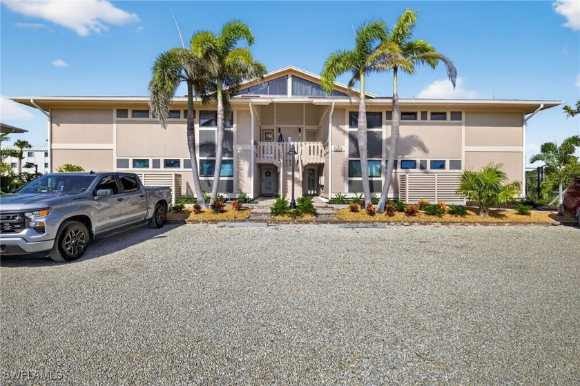 Island elegance meets laid-back beach living on Sanibel's - Beach Condo for sale in Sanibel, Florida on Beachhouse.com