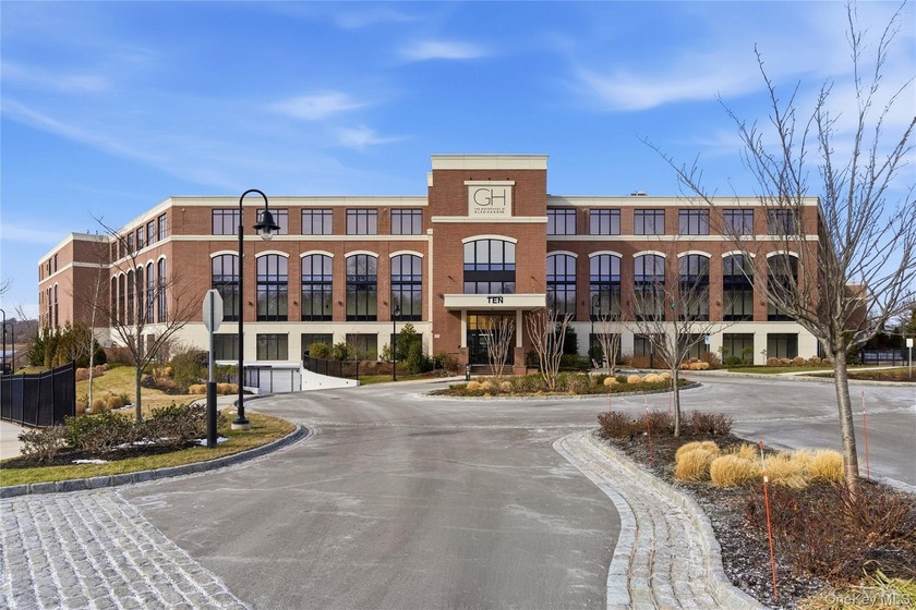 The Residences at Glen Harbor | Glenwood Landing. Tucked along - Beach Condo for sale in Glenwood Landing, New York on Beachhouse.com