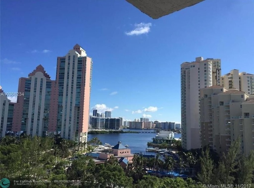 DON'T MISS OUT! Beautiful water views from this corner unit - Beach Condo for sale in Aventura, Florida on Beachhouse.com