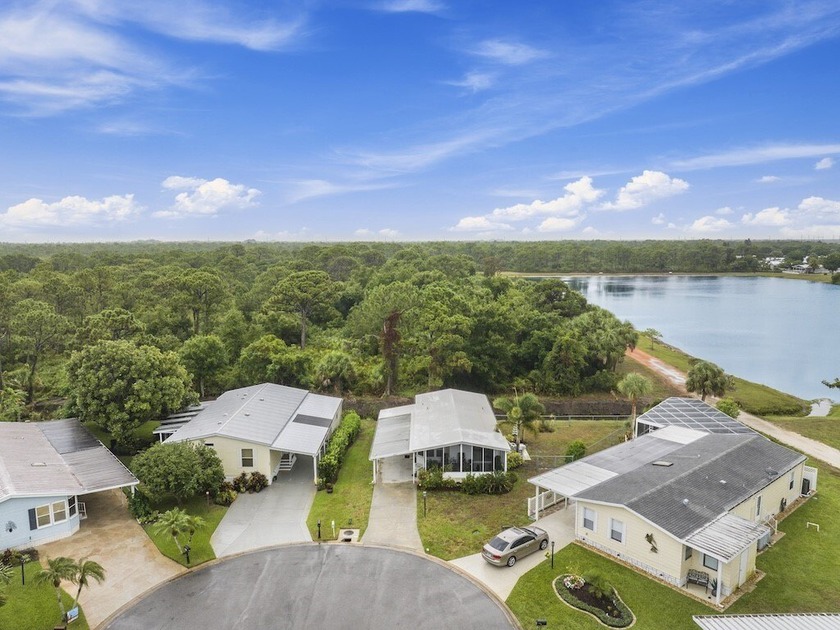 Price reduction, new kitchen appliances and a lifetime - Beach Home for sale in Sebastian, Florida on Beachhouse.com