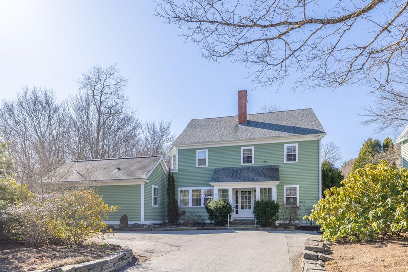 This newly constructed home in 2002 located in the heart of - Beach Home for sale in Rockport, Maine on Beachhouse.com