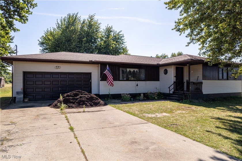 Nestled in the heart of charming Vermilion, Ohio, this 3-bedroom - Beach Home for sale in Vermilion, Ohio on Beachhouse.com