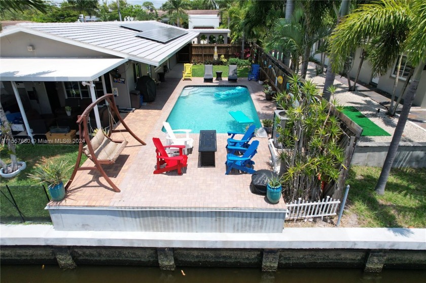 Walk to Wilton Drive from this waterfront three-unit ! Guests - Beach Townhome/Townhouse for sale in Wilton Manors, Florida on Beachhouse.com