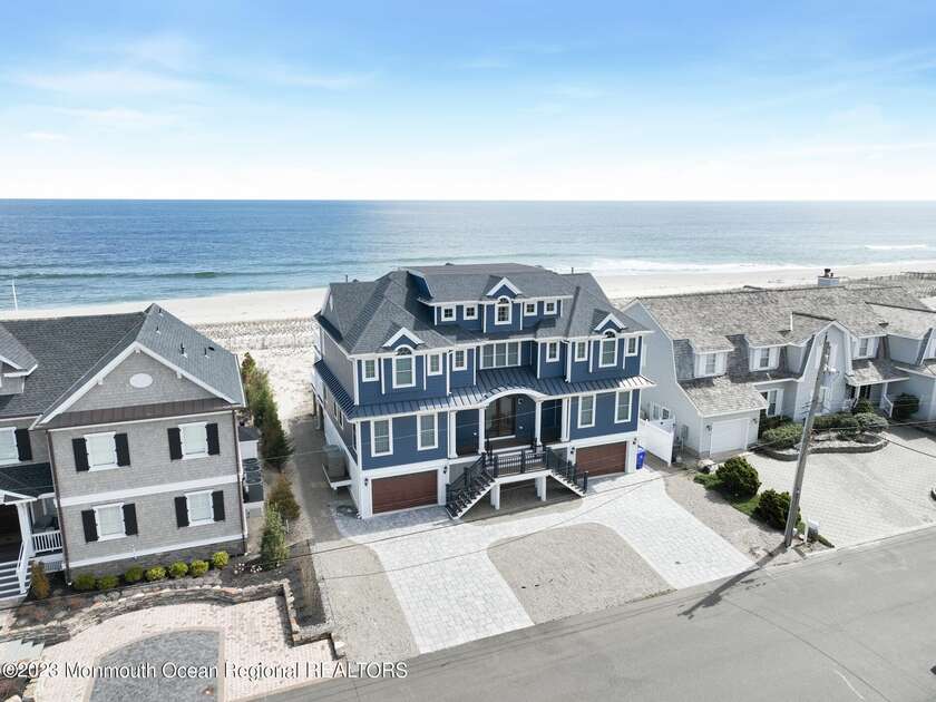 Single Family Residence, Custom - Mantoloking, NJ South - Beach Home for sale in Mantoloking, New Jersey on Beachhouse.com